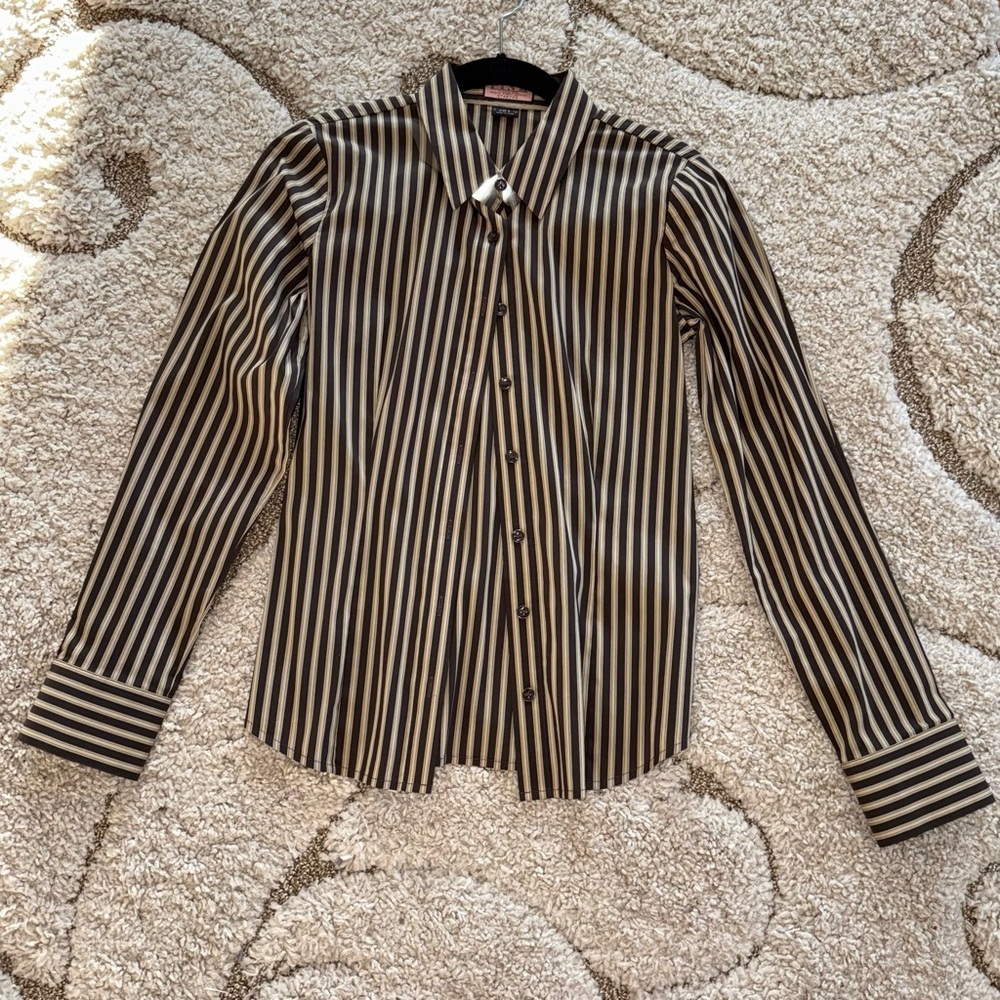 EUC Thomas Pink Button Down Shirt